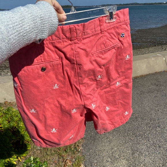 Castaway Clothing Cisco twill shorts w Calico Jack. SIZE 33 Inseam 8” pirates - Picture 9 of 9